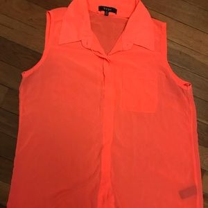 Hype Sleeveless Collared Top